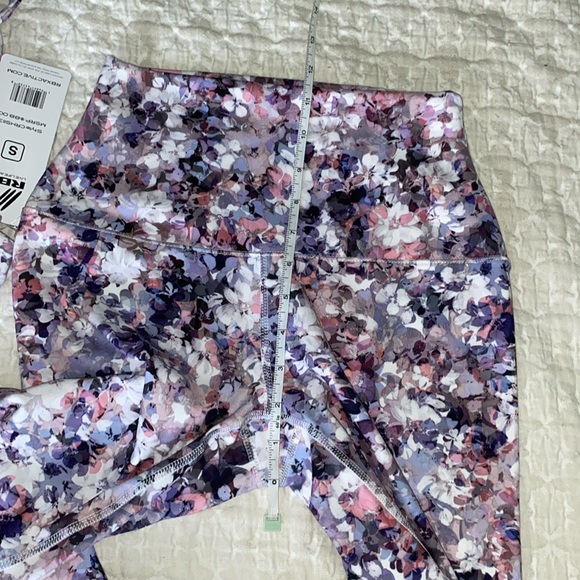 Reebok active 2 piece tank top and leggings size Small NWT - Picture 14 of 16